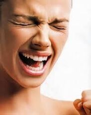 trembling of a woman is a symptom of the presence of parasites