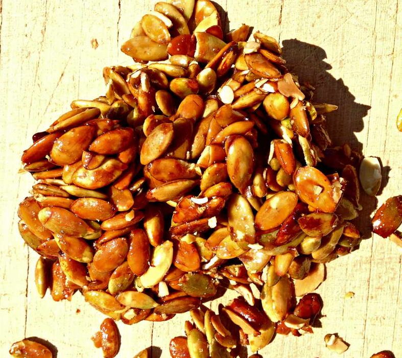 Recipes using pumpkin seeds and honey will help get rid of parasites